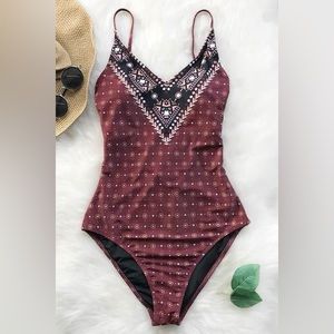 Cupshe Women’s One Piece Print Swimsuit